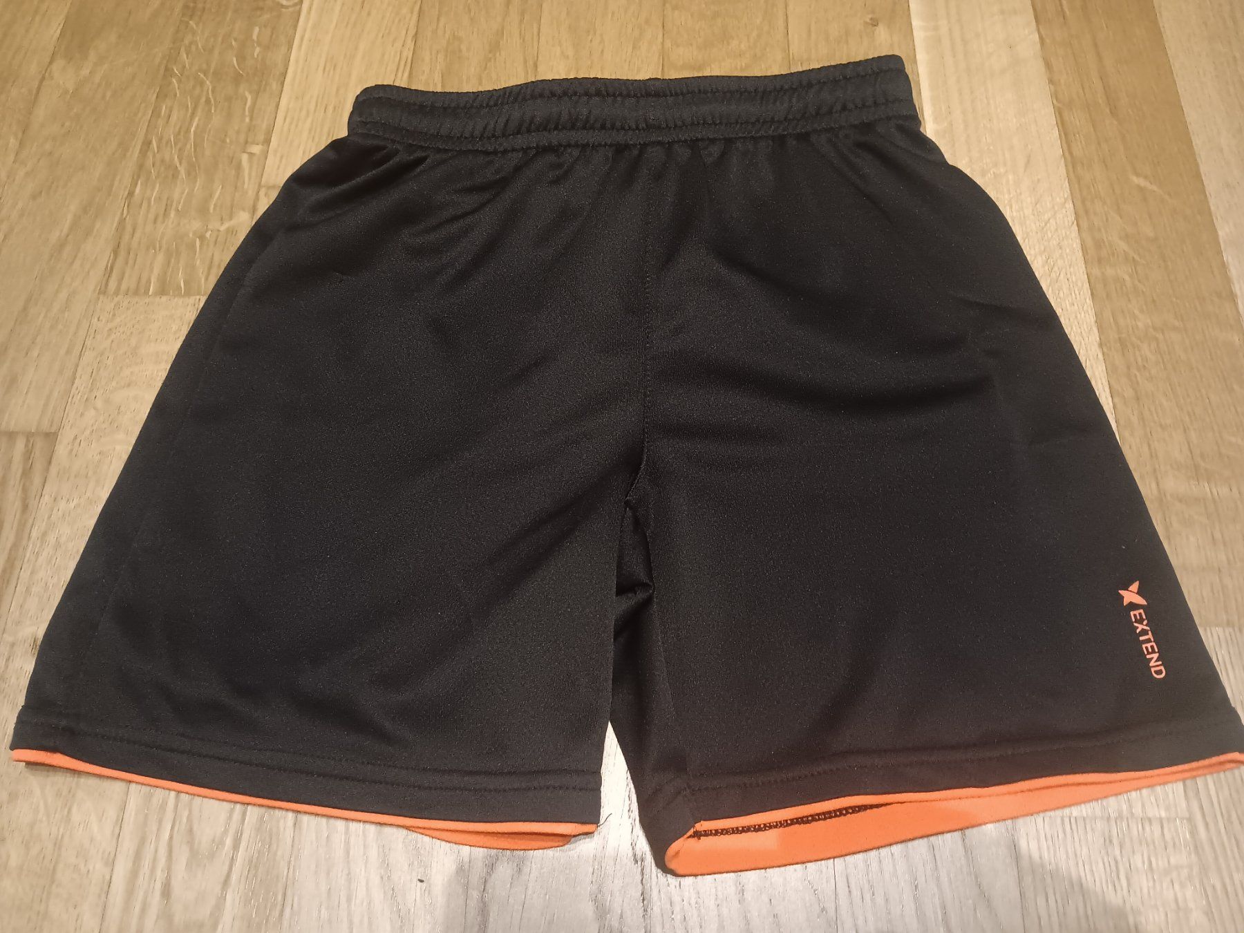 Kleiderpakete & -sets: Kinder Sport Artikel ,Gr.152 – Neu (gemäss Beschreibung) aus Oftringen von WufffWuff 1