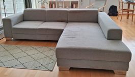 SOFA Stoff grau mit Schlaffunktion gebrauchter Zustand