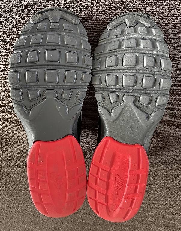 Herrenschuhe: Nike Air Max Invigor Trainers – Gebraucht aus Oberhofen TG von Home2009 3