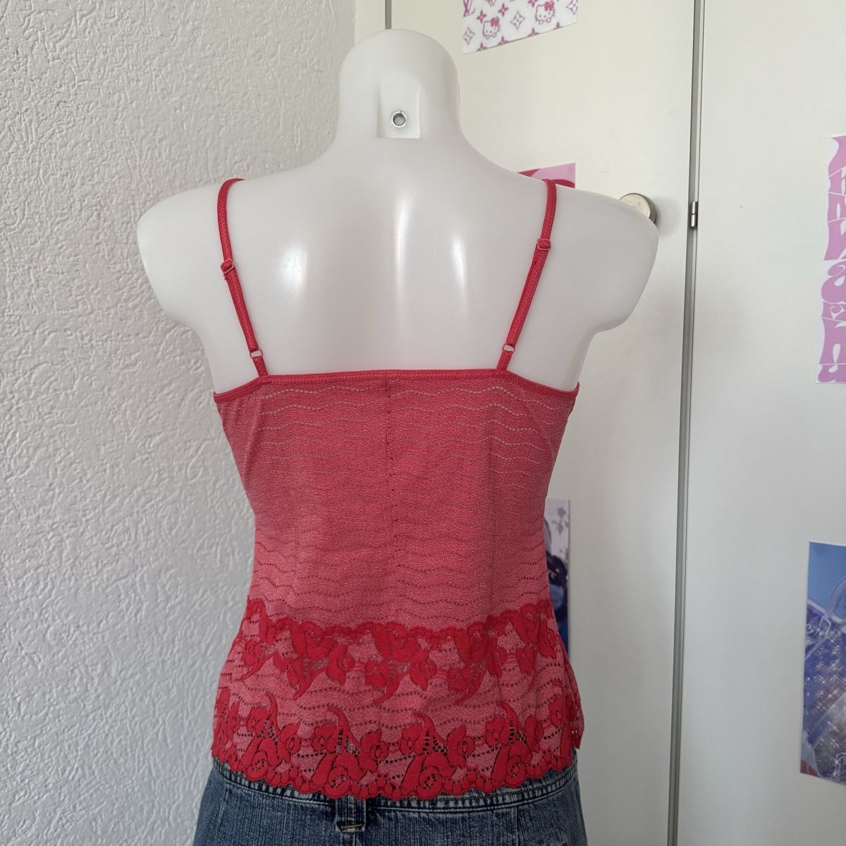 Top: Rotes Spitzentop von Revlon, Gr. M – Usato da Oberwil BL venduto da olibbg 1