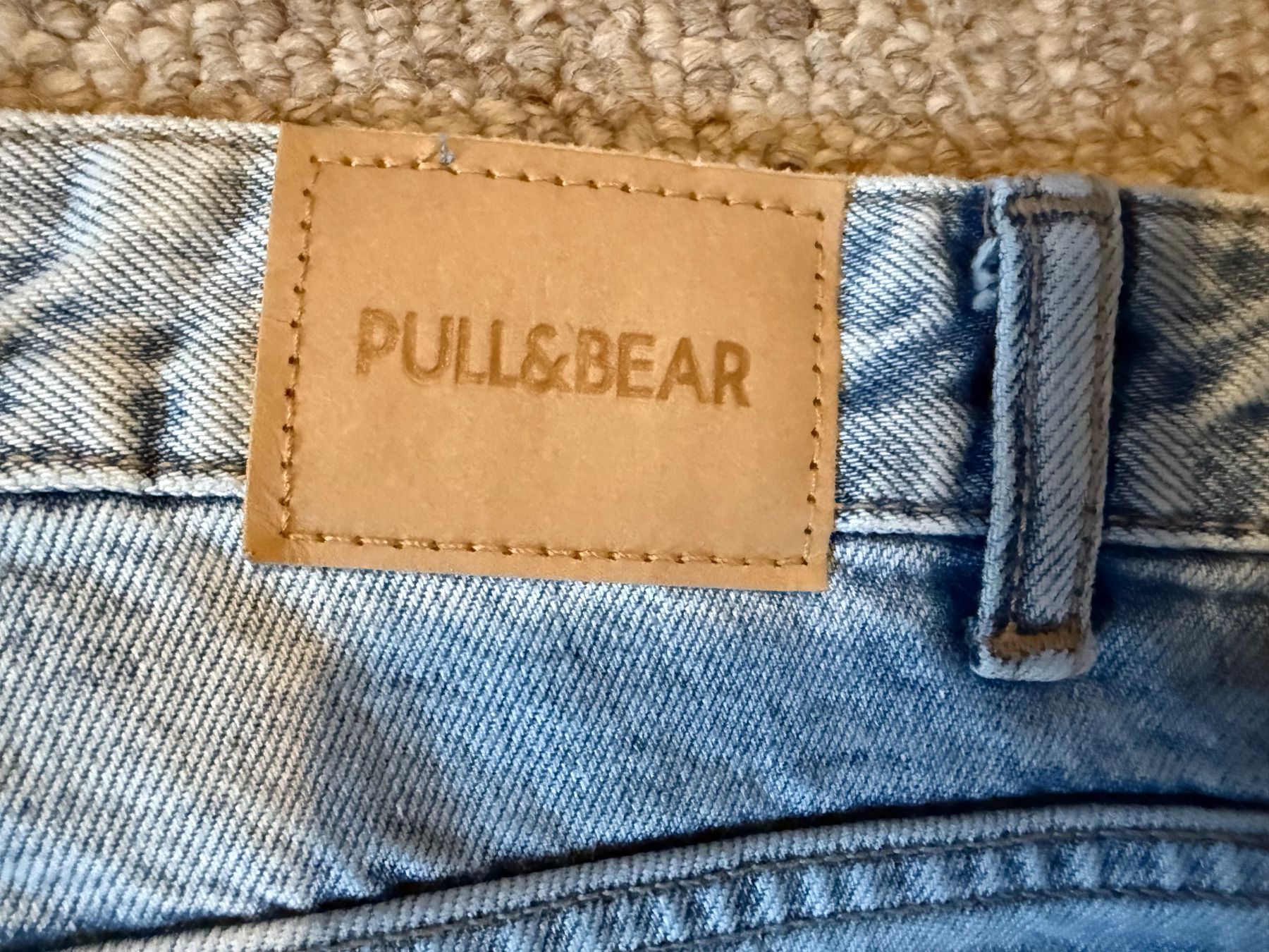 Jeans: Pull&Bear Jeans, Wide Leg, Grösse 42, Top Zustand! – Usato da Hundwil venduto da Sandysan1702 3