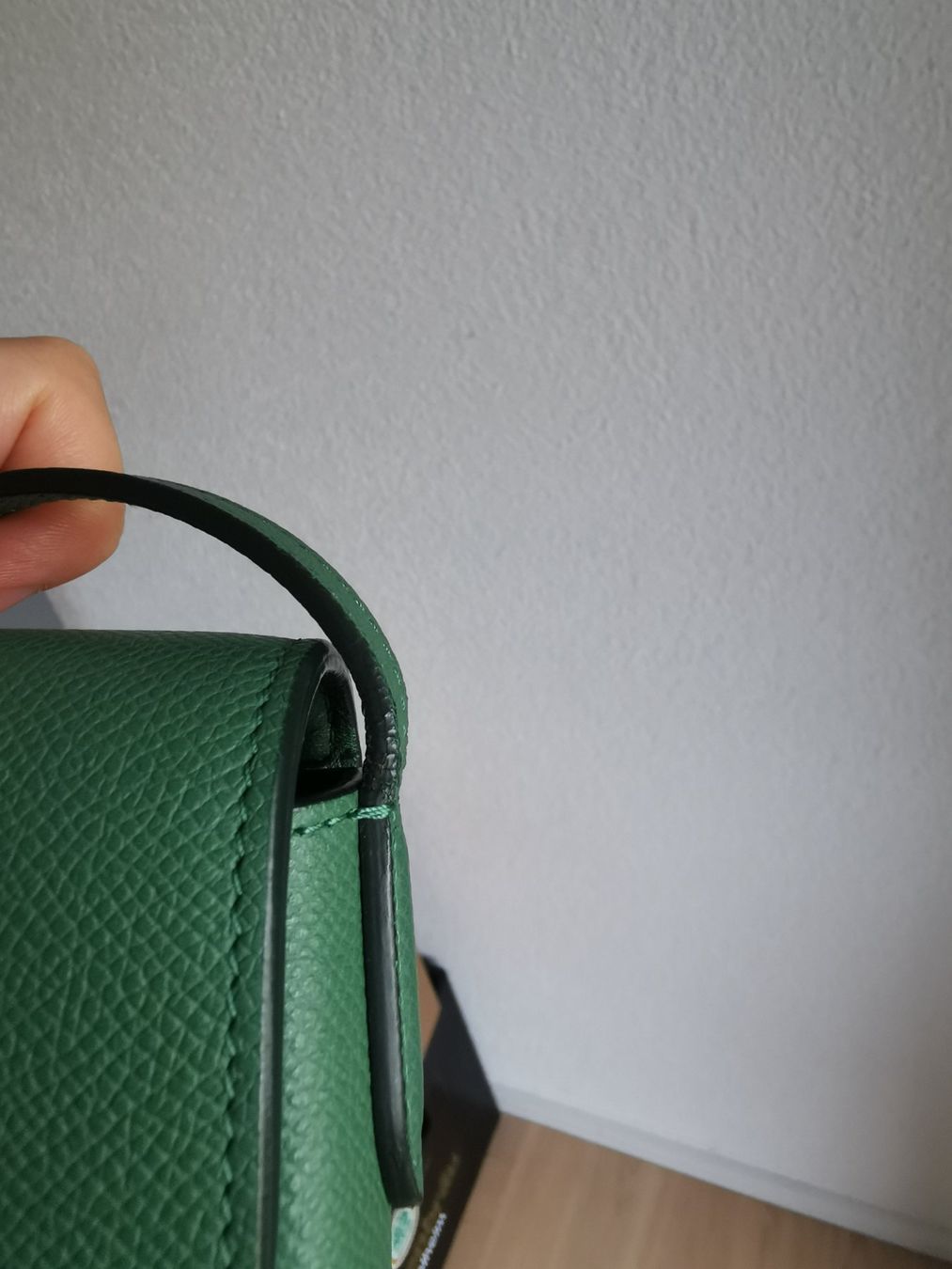Celine Borse da donna: Céline Small Trotteur Bag in Green – Usato da Spreitenbach venduto da Catticoooorn 5
