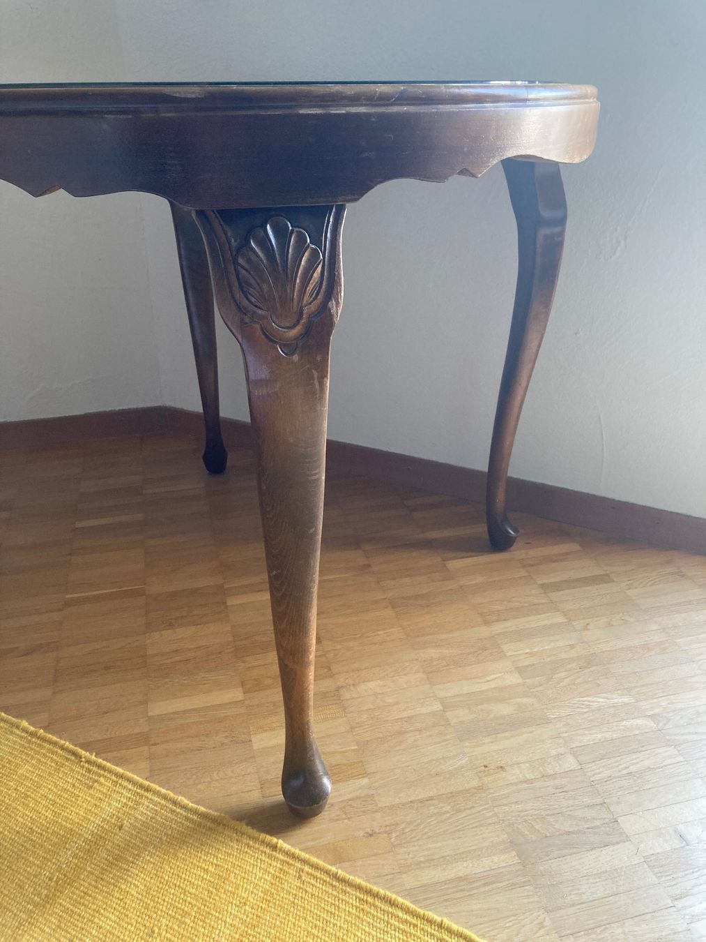 Tische: Chippendale Tisch – Gebraucht aus Zürich von Musil3000 2