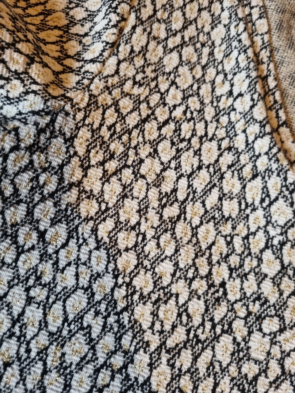 Robes: Robe de grossesse T. XL léopard – D'occasion à Château-d'Oex par mae_6pqm 2