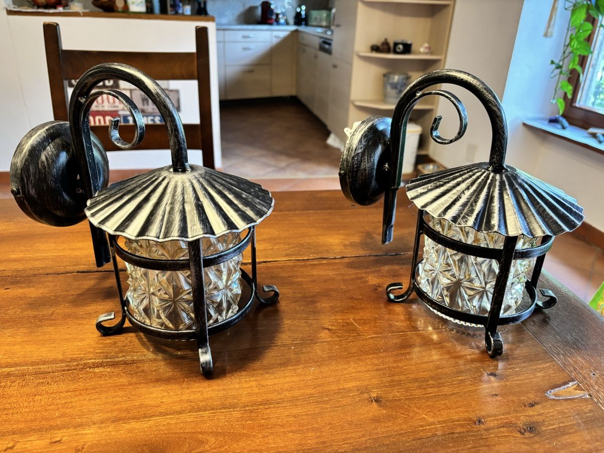 Lampade: Coppia di stupende lampade – Nuovo (secondo la descrizione) da Brè sopra Lugano venduto da Mariano84