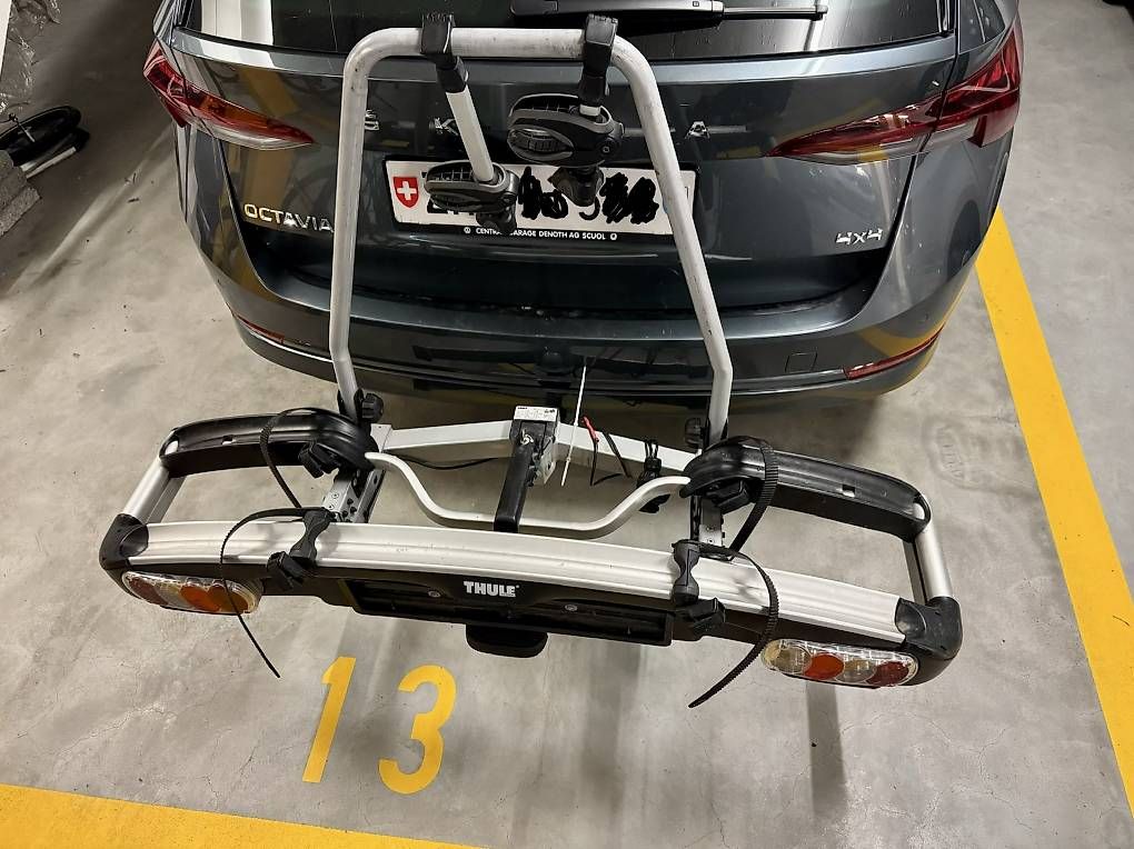 Thule Rimorchi: Veloträger Thule EC 928 2x Velos – Usato da Fehraltorf venduto da Ilgmeischter