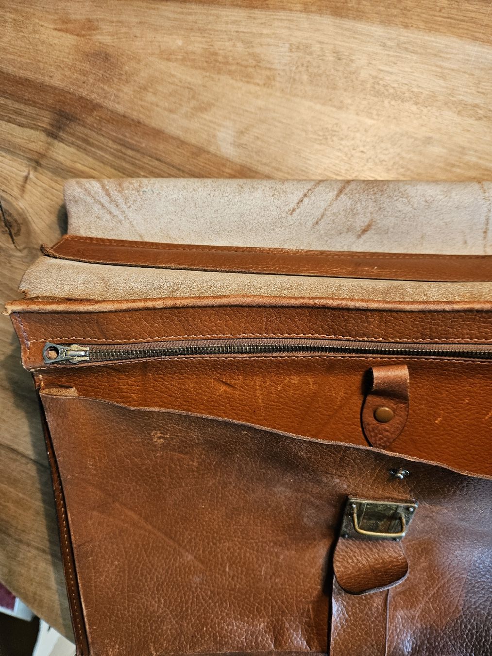 Valises & Sacs: vintage Ledermappe Aktentasche – D'occasion à Winterthur par Dsc3 4