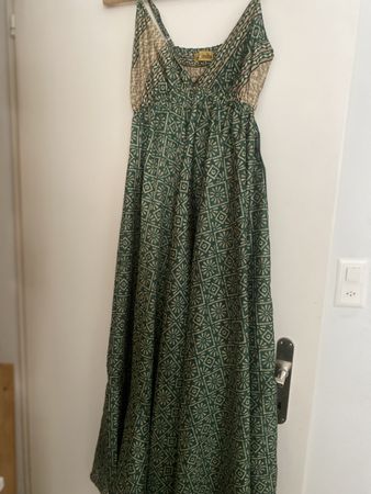 Beautiful dress 30%silk 