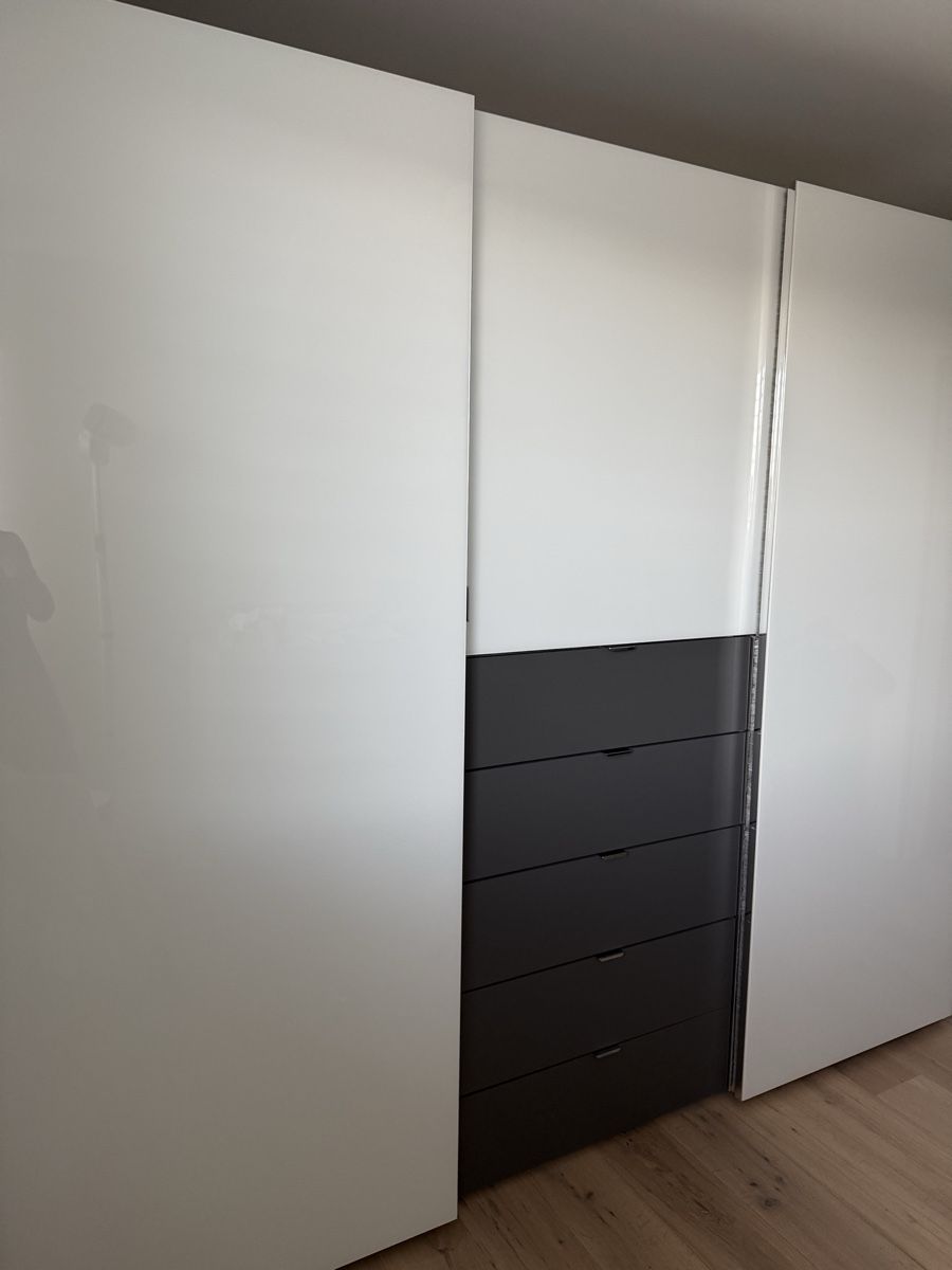 Armadi: Kleiderschrank Schwebetüren – Usato da Steinebrunn venduto da ami_kxh9 2