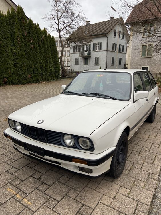 Bmw 318i touring e30