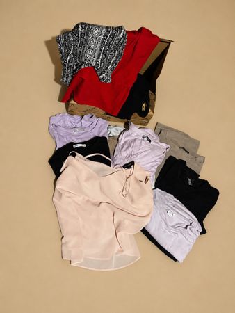 Kleiderpaket, Oberteile - 12 Teile