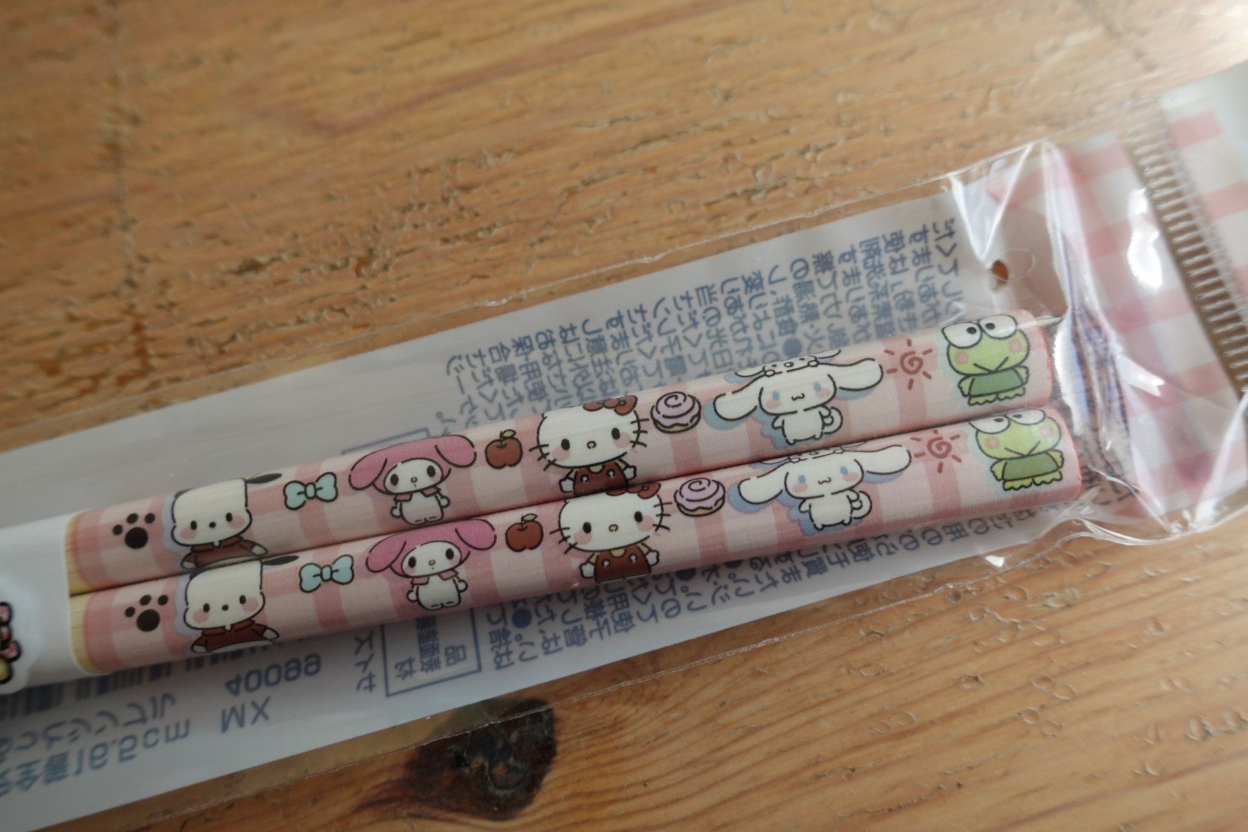 Set di posate: Sanrio Bamboo Chopsticks Essstäbchen Stäbchen – Nuovo (secondo la descrizione) da Ettiswil venduto da maimaiswiss 1