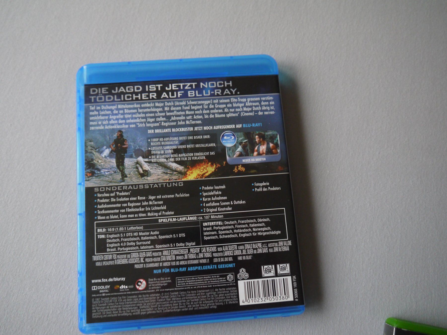 Tutti i DVDs: PREDATOR - ungeschnittene Fassung - Schwarzenegger – Usato da Hagendorn venduto da Blaf 1