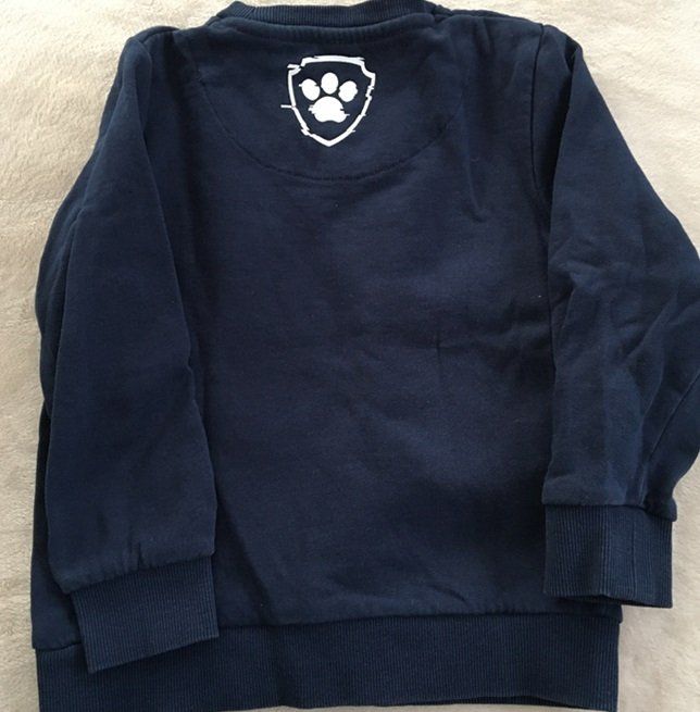 C&A Maglioni & Felpe: Kinder-Pulli (116) – Usato da Grüningen venduto da tienda100 1