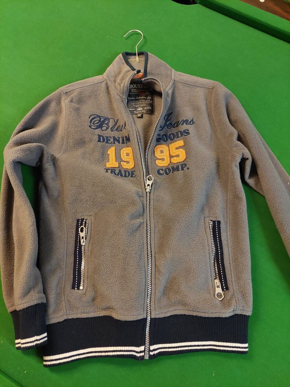 Giacche & Cappotti: Faserpelz / Fleece Jacke Grösse 164 – Usato da Wynau venduto da Meysi