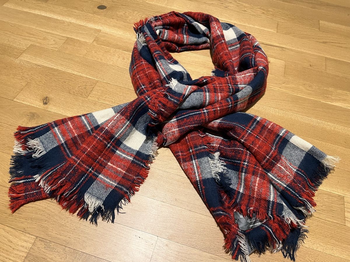 Zara Foulard & Sciarpe: Schal ZARA – Usato da Altendorf venduto da wqv_97