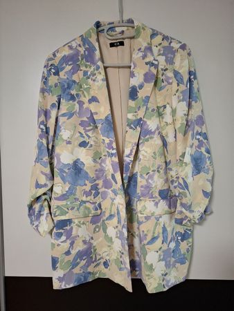 ○ Schöner Blazer von C&A