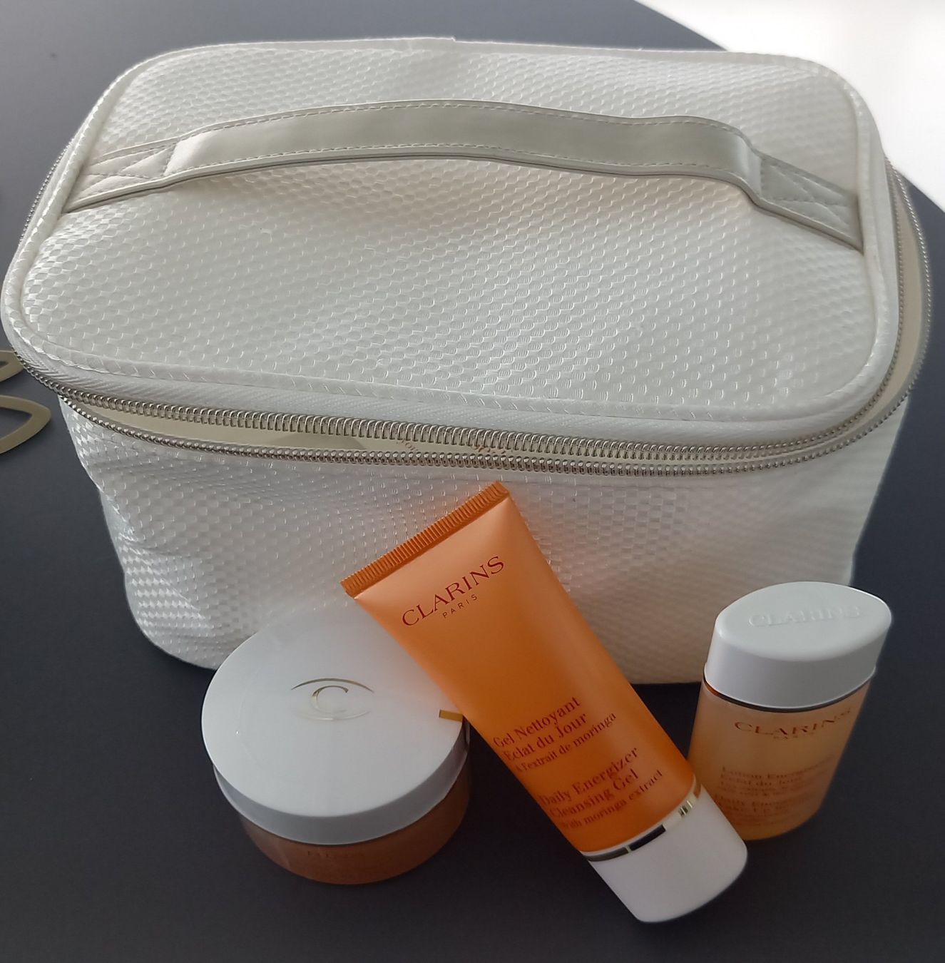 Clarins Cura del viso: Clarins Pflegeset Eclat du Jour - NEU – Nuovo e nell'imballaggio originale da Langenthal venduto da lilly-kate