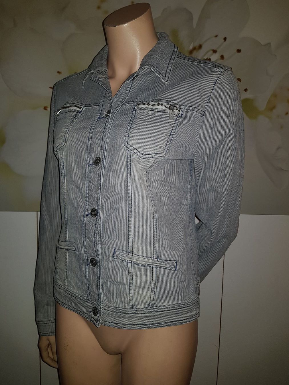 Bogner Giacche: Veste BOGNER Jeans taille 38 – Usato da Cossonay-ville venduto da Super-Price-Quality 4