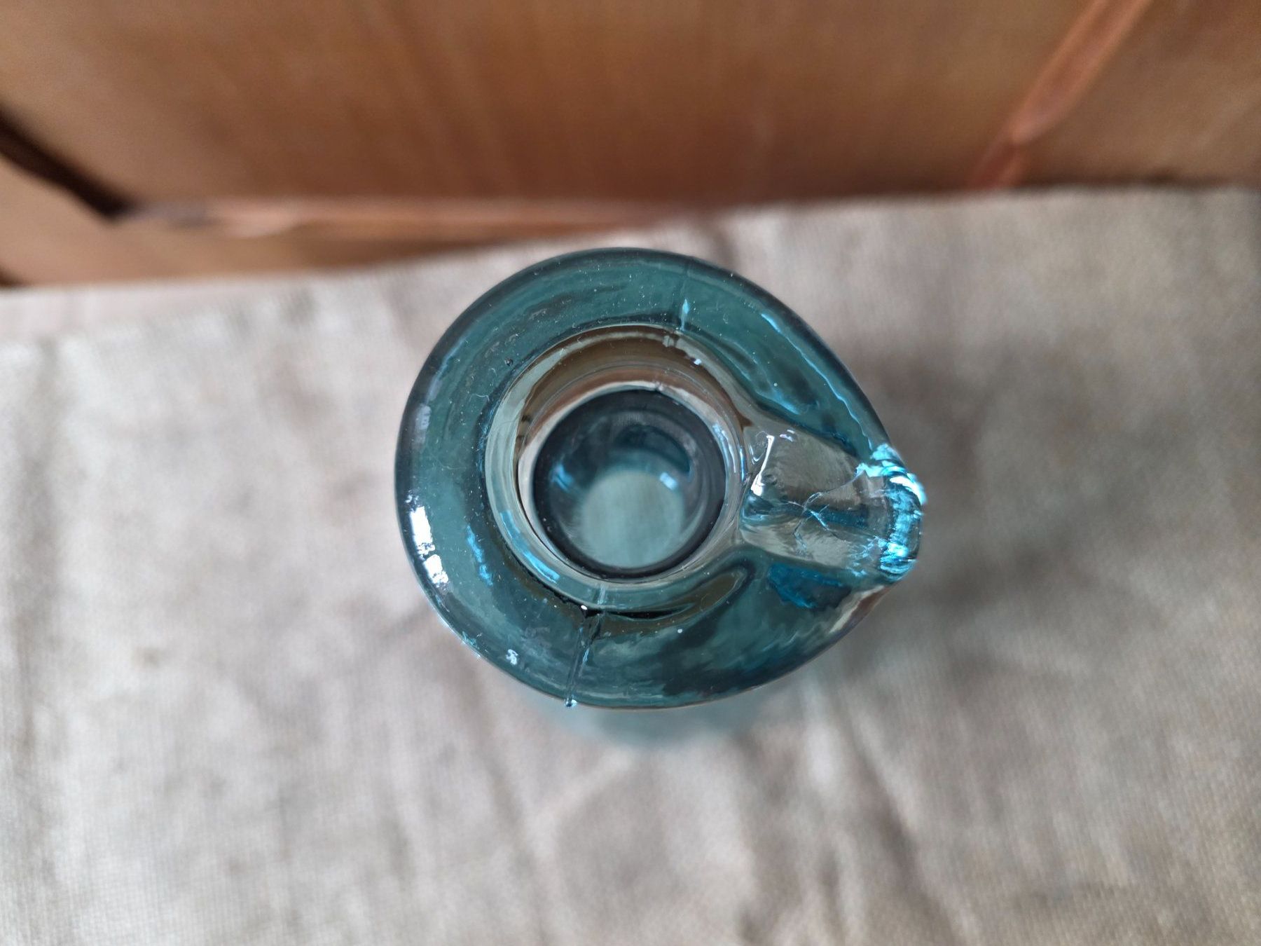 Caraffe: blaue Glas Flasche Karaffe mit Ausschank Rille – Usato da Walterswil BE venduto da Lonitti 4