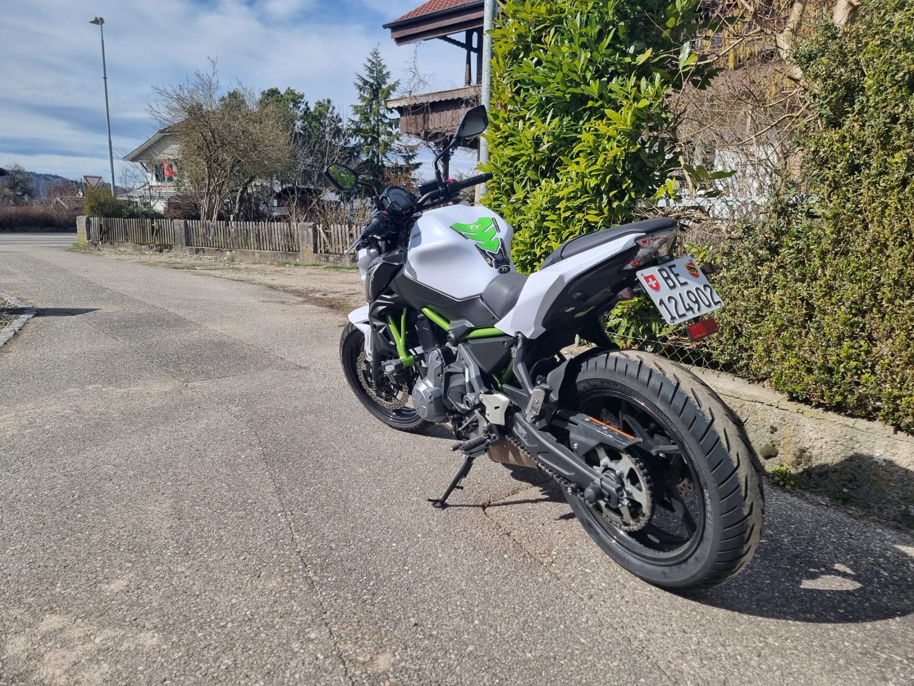 Kawasaki Strasse: Kawasaki Z650 – Gebraucht aus Gempenach von wittling 2