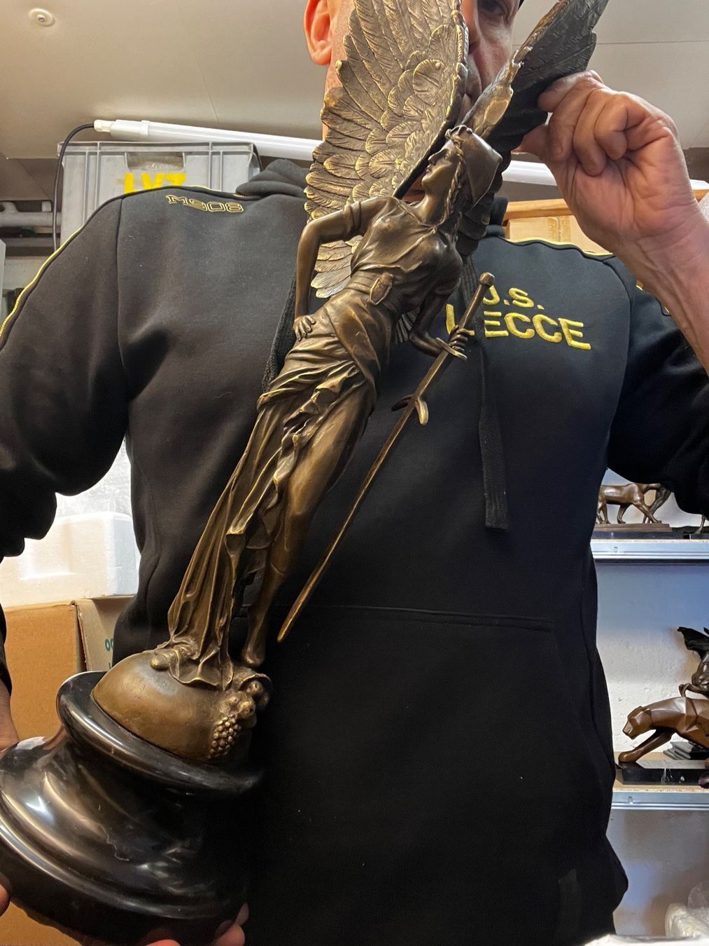 Statuette: Bronze Figur Engel Des Friedens echte Hingucker 64 cm – Usato da Oberengstringen venduto da Cici7