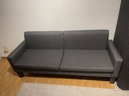 Neuwertiges Sofa