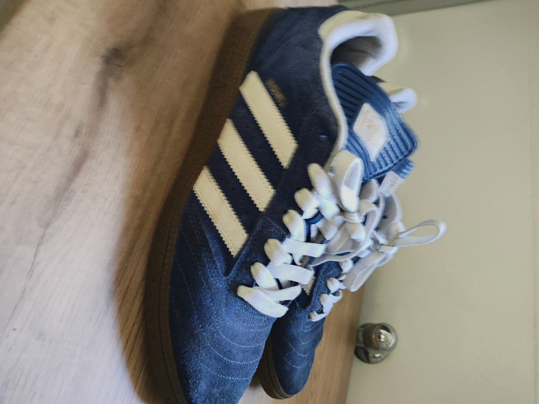 Adidas Scarpe da uomo: Adidas Busenitz blue suede size 44 – Usato da St-Gingolph venduto da Retro_seller 1