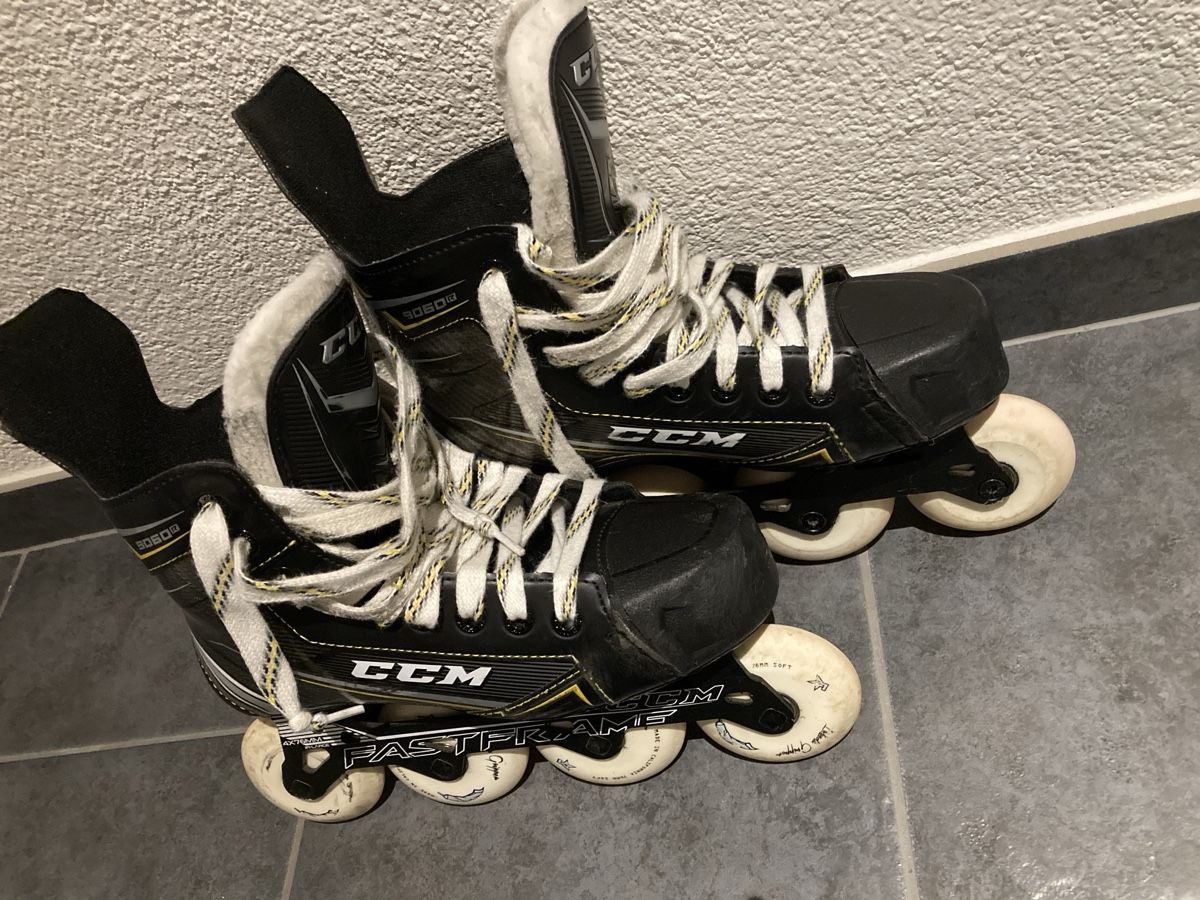 Ccm Patins à roul. & inline: CCM Skates Gr. 38.5 – D'occasion à Uttigen par daeni_83 2