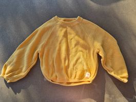 Gelber Pulli Gr 110