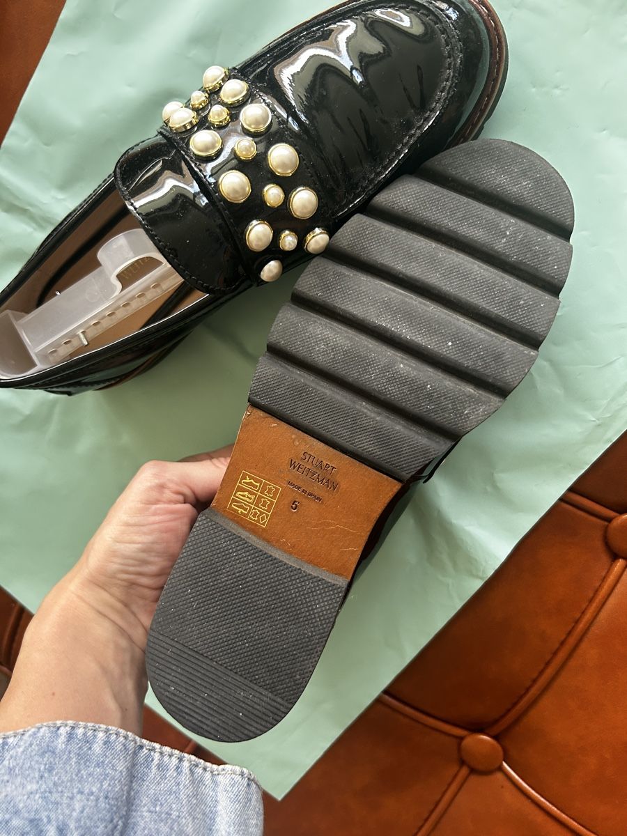Stuart Weitzman Scarpe da donna: Stuart Weitzman loafers, pearl detail, sizeEU36 – Usato da Zug venduto da day_9ph6 2