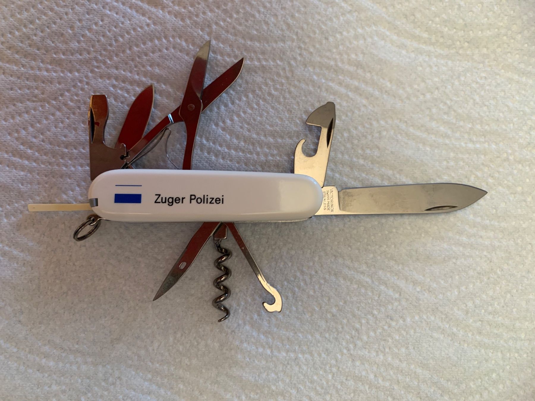 Victorinox Coltelli tascabile: Offiziersmesser der Zuger Polizei – Nuovo e nell'imballaggio originale da Aarau Rohr venduto da Opera