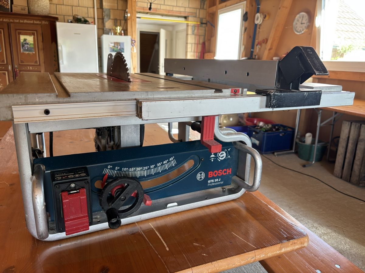 Bosch Seghe: Bosch GTS 10J Professional – Usato da Ruswil venduto da ced_m9rd