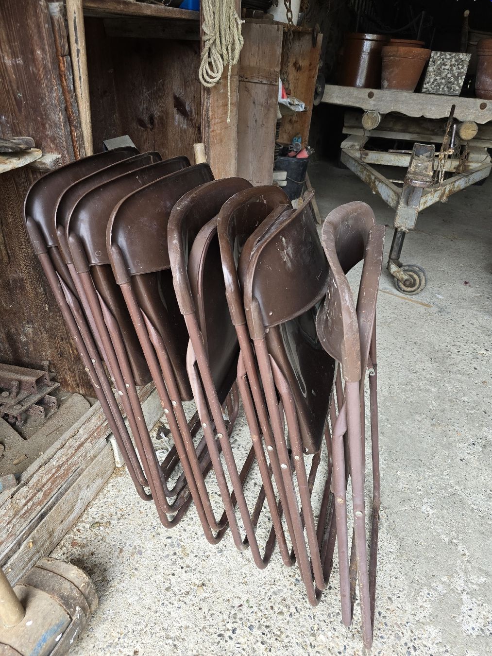 Stühle: Klappstühle braun 8 Stk. gebraucht – Gebraucht aus Agasul von ire_h9wl 5