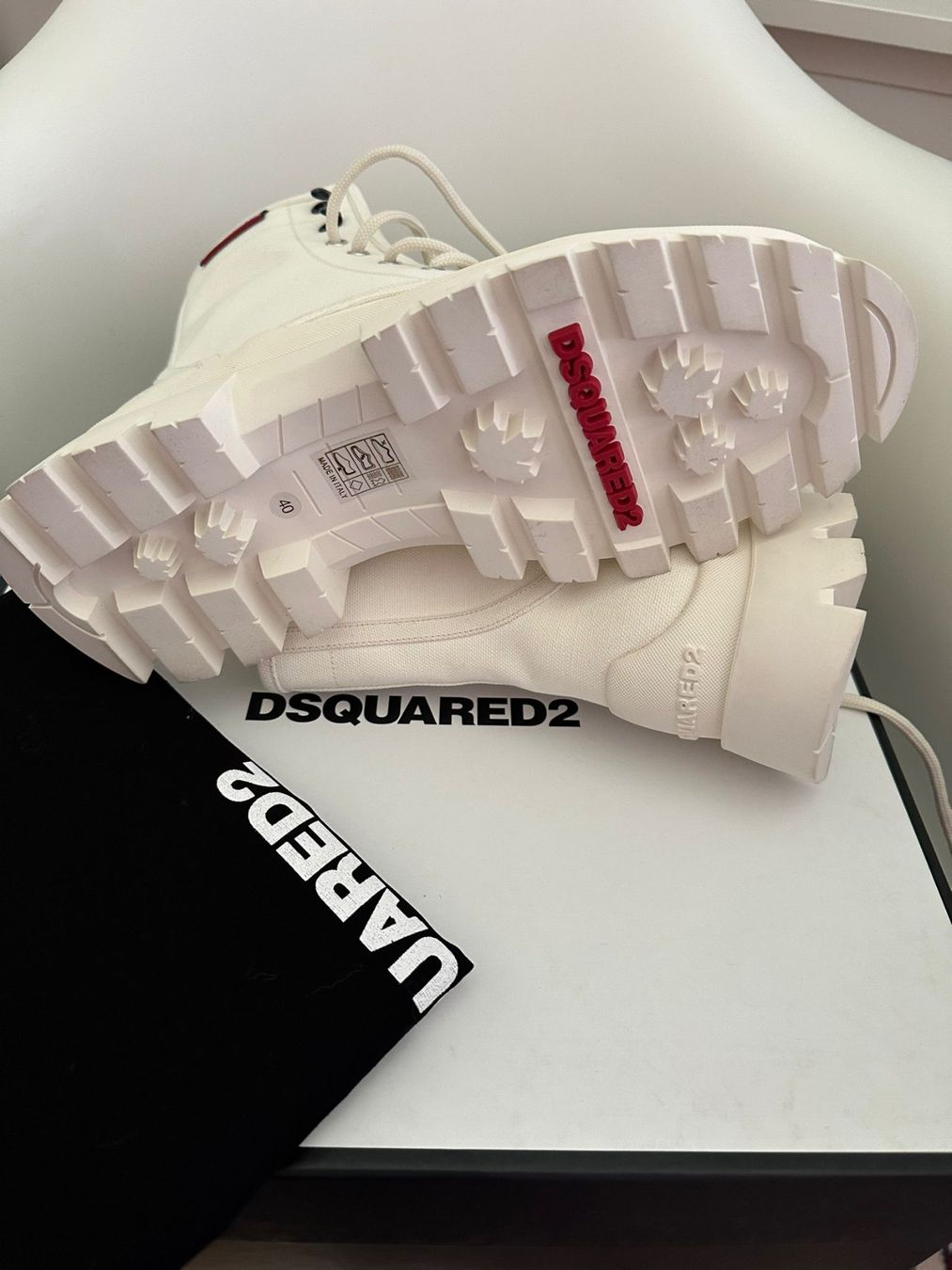 Dsquared2 Scarpe da uomo: DSQUARED2 Boots – Nuovo e nell'imballaggio originale da Binningen venduto da Yuliya15 1