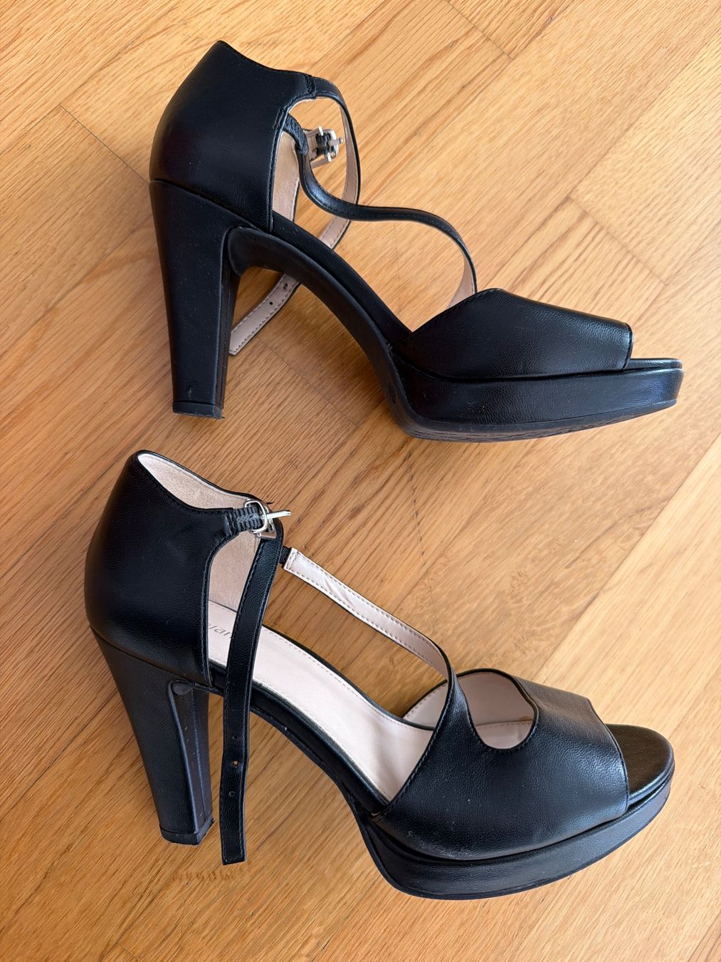 Scarpe da donna: pumps schwarz grösse38 – Usato da Bonstetten venduto da juliestore 3
