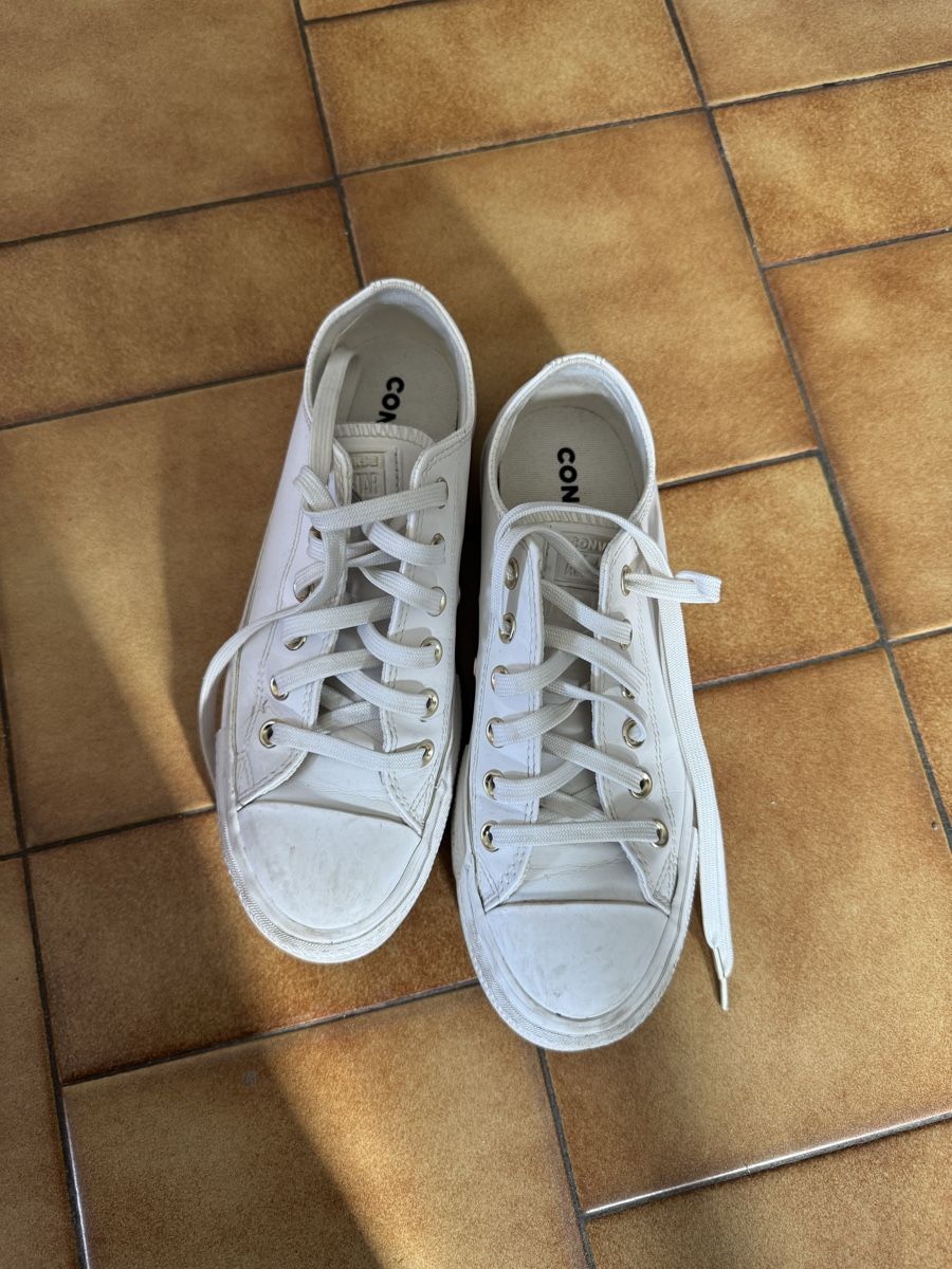 Converse Scarpe da donna: Converse All Star blanches, taille 39 Marina  – Usato da Veyrier venduto da kimedovapa