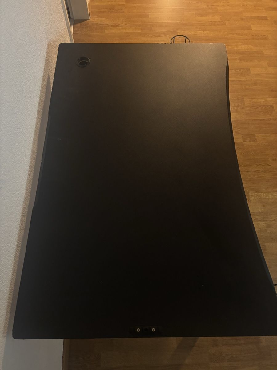 Scrivanie: Gaming Desk Black – Usato da Zürich venduto da bur_jb28 1