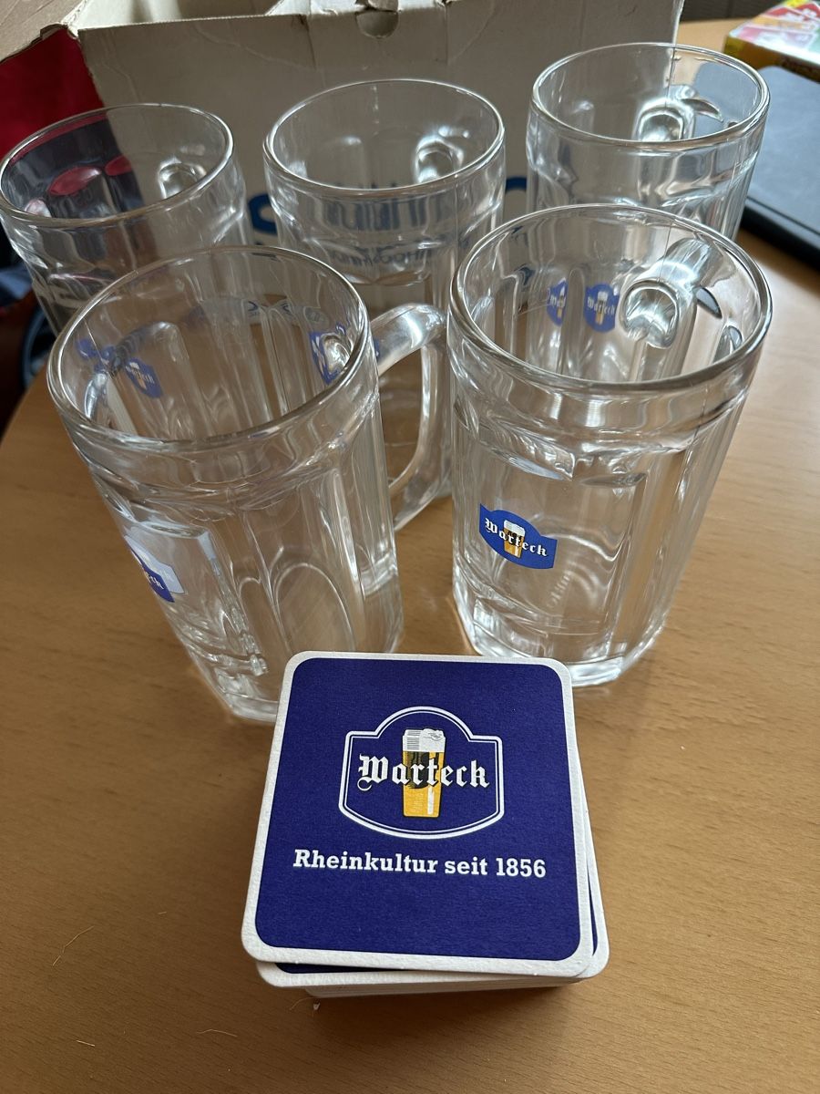 Warteck Bicchieri: 5 Biergläser Warteck Bierdeckel – Usato da Gelterkinden venduto da pebege