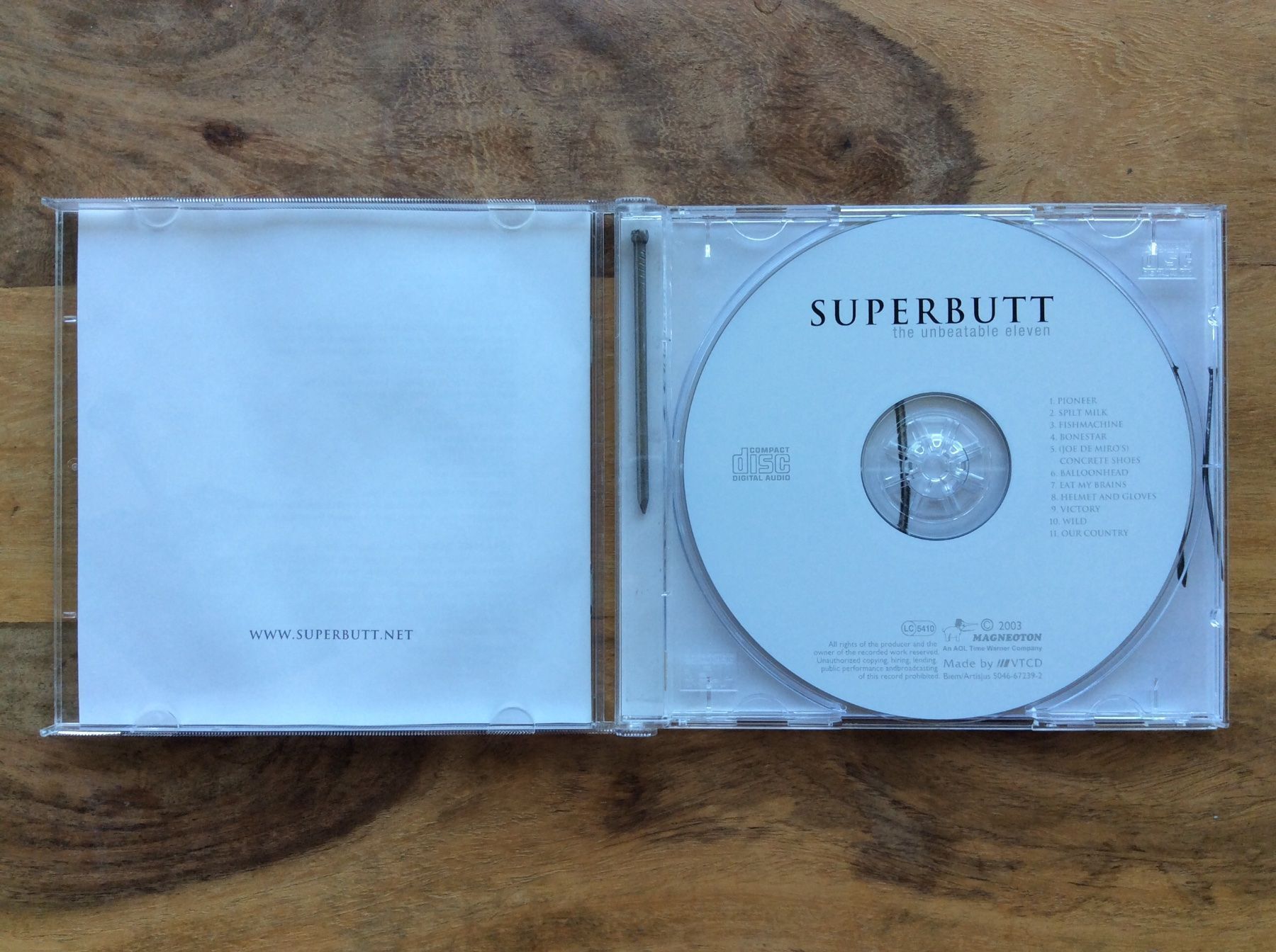 CD: Superbutt – The Unbeatable Eleven – Usato da Horgen venduto da flyingpenguin2000 1