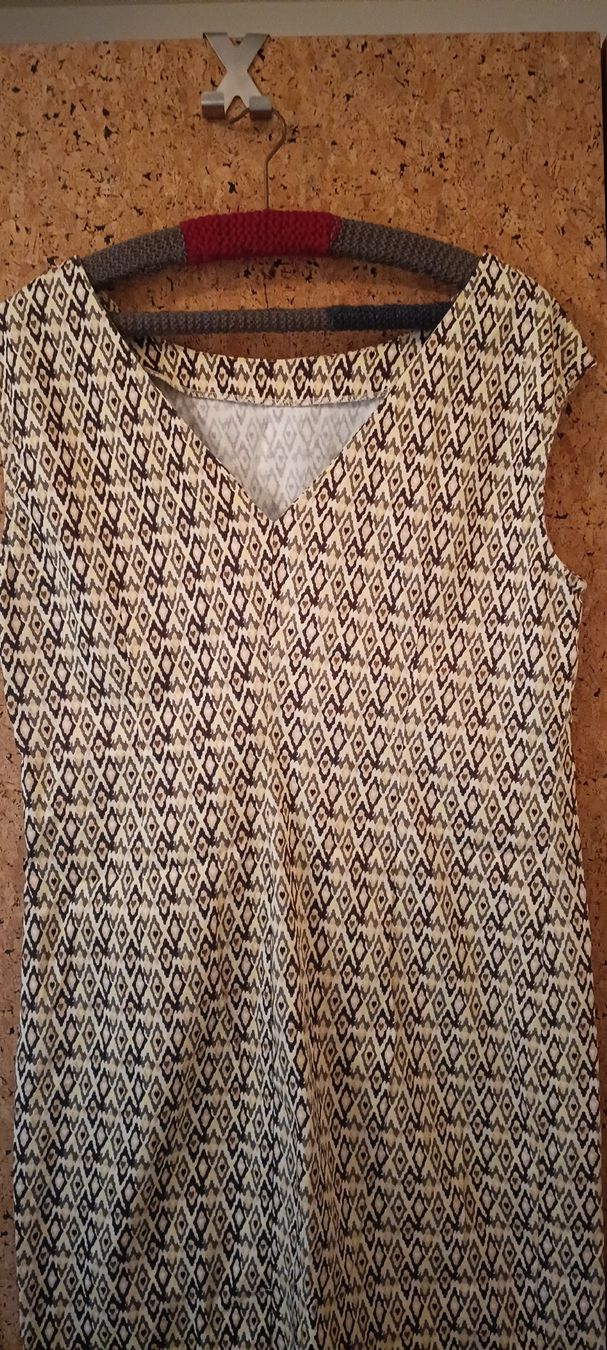 Kleider: Classic Dress Patterned Size M/L  – Gebraucht aus Zürich von cat_9cvz 3