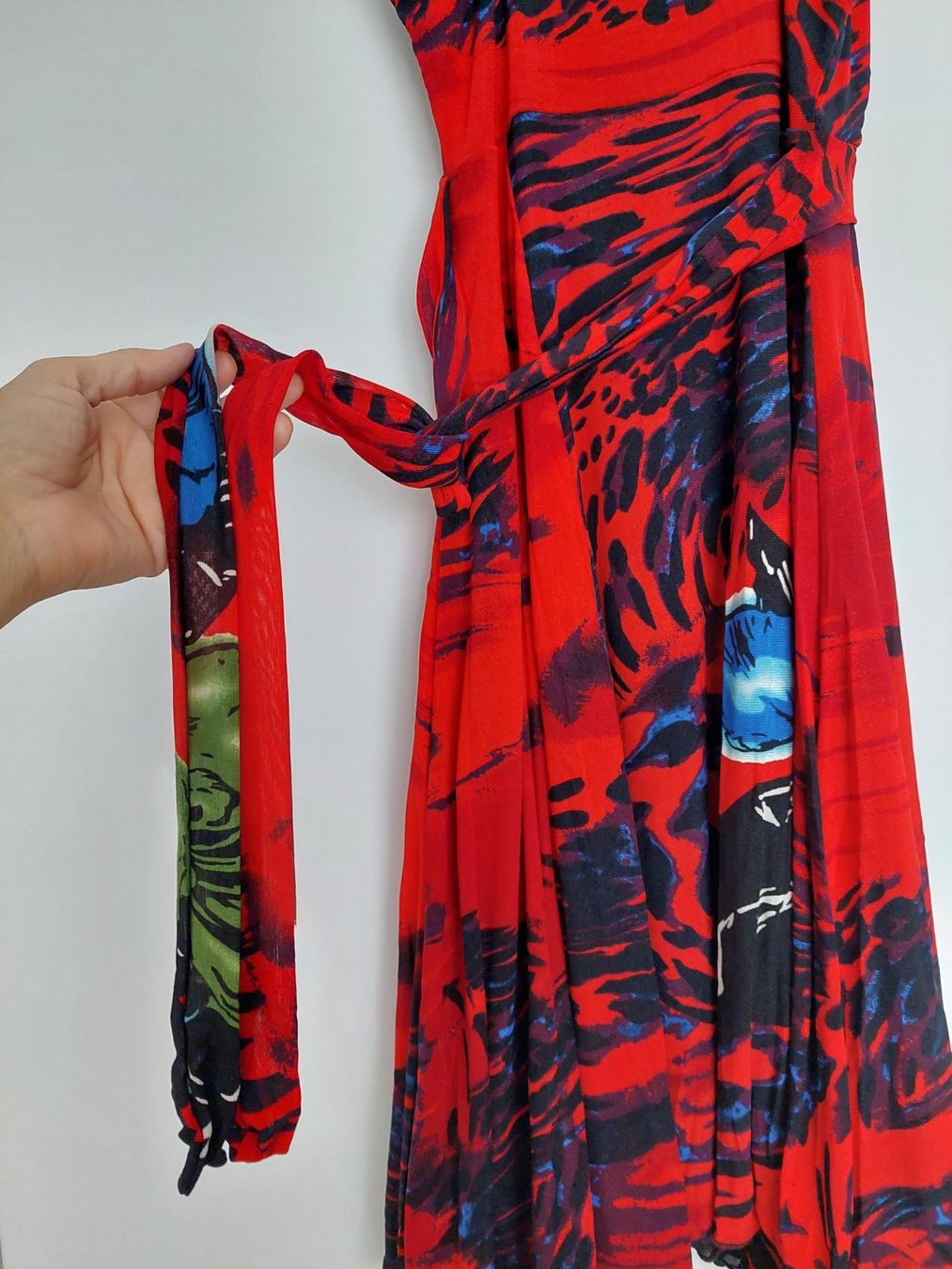 Robes: Vestito rosso – Neuf avec emballage d'origine à Bellinzona par Lorenna 1
