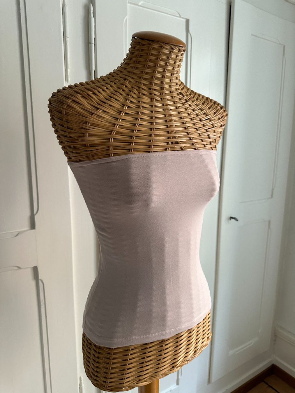 H&M Tops: Bustier-Top hellrosa XS – Gebraucht aus Zürich von Diazaio 1
