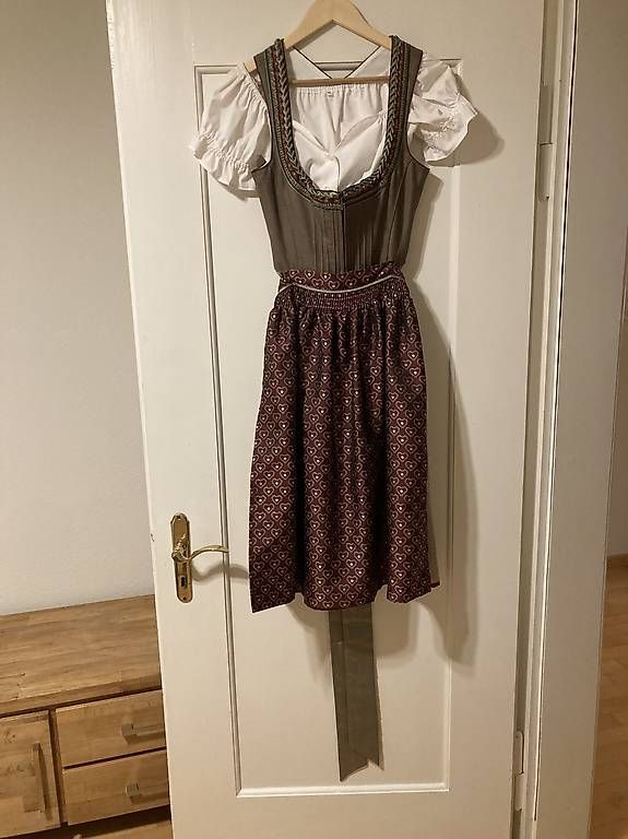 Vestiti: Krürger Dirndl inkl. Bluse, Grösse 34 – Usato da Kastanienbaum venduto da mr_moustache123