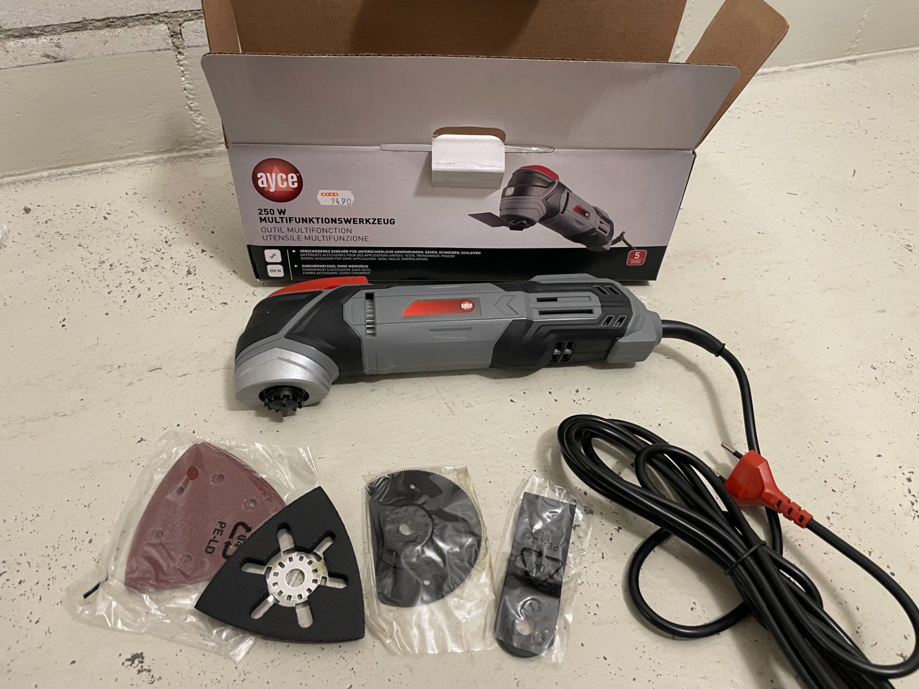 Alle Werkzeuge: MULTIFUNKTIONSWERKZEUG NEU 250w – Neu und originalverpackt aus Luterbach von val_ccd6