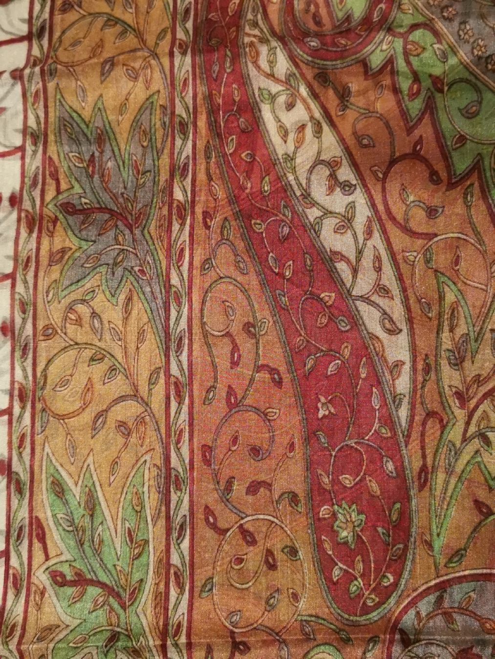 Foulard & Sciarpe: Damen Schal aus Seide. – Nuovo (secondo la descrizione) da Schlieren venduto da vlalif 1