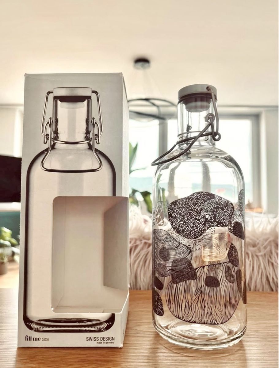 Autres vaisselles & verres: FILL ME BOTTLE – Neuf avec emballage d'origine à Dietikon par tsela77 1