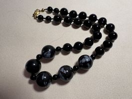Kette Schneeflocken Obsidian 54 cm Lang, im Verlauf