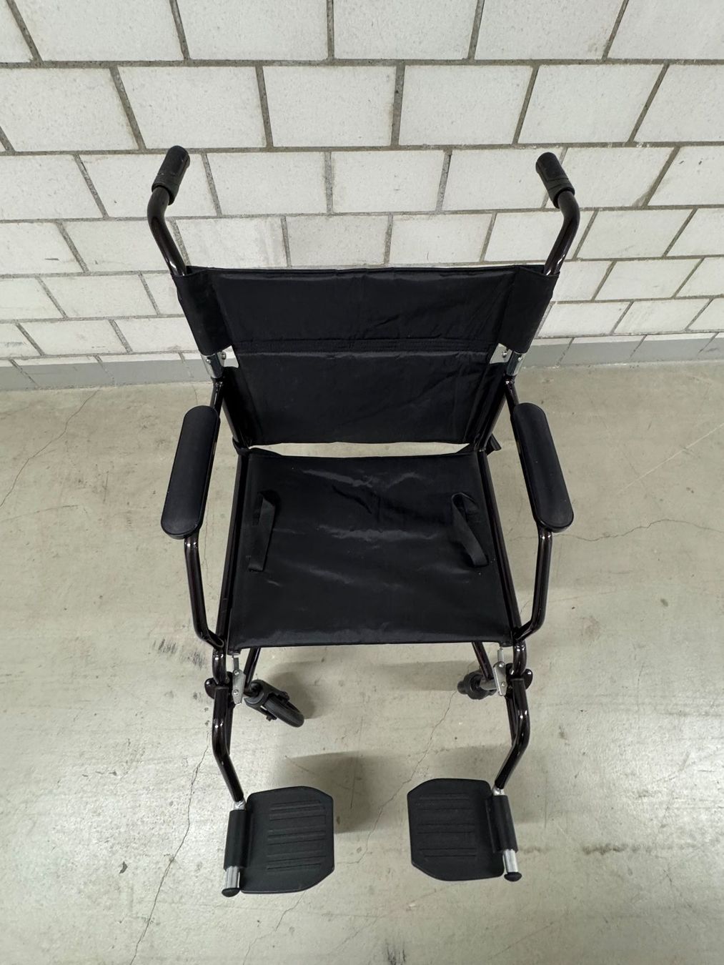 Sedie a rotelle: Transportrollstuhl – Usato da Volketswil venduto da CHEF2222 3