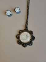 Rosen-Schmuckset: Halskette & Ohrstecker, Vintage-Stil